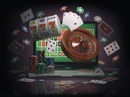 686 slot Slots Jackpot ဆုကြီးနိုင်ပြီး ဝမ်းသာနေသောမြန်မာကစားသမားပုံ